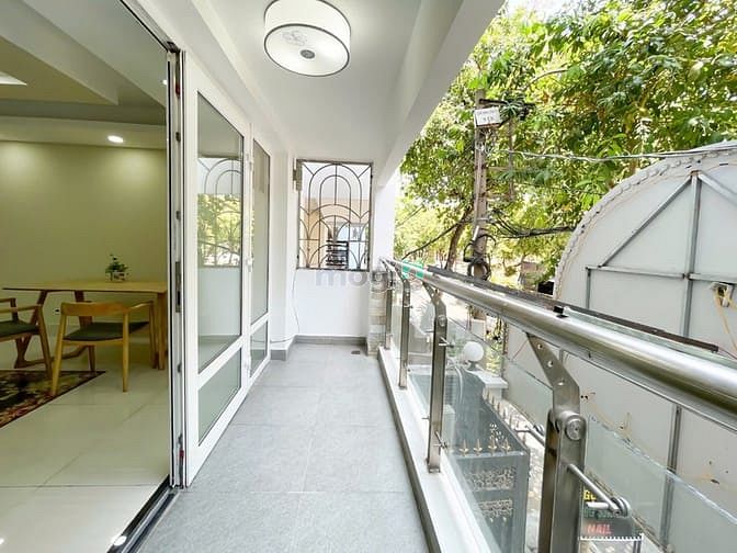 Hình ảnh Studio ban công,40m2, Fnt, gần Lotte, Tdtu, thoáng, mát,q1,4,8 trong5p