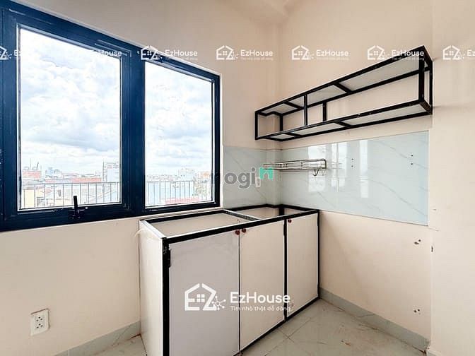 Hình ảnh Siêu Phẩm Studio siêu rộng ban công - cửa sổ mới 100%