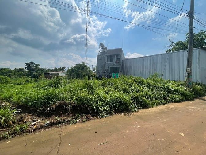 Hình ảnh Bán lô đất thổ cư ngay phường Bảo Vinh