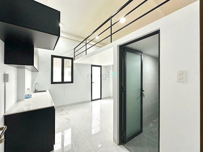 Hình ảnh Cho thuê CHDV Duplex ban công -mới 100% - DT 20-40m2-trung tâm quận 7