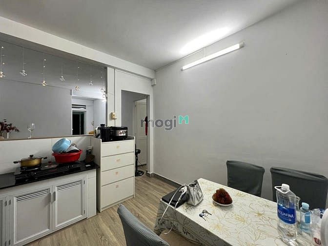 Hình ảnh Chung cư 590, CMT8, Phường 11, Quận 3: 80m2,2p ngủ, Nt, 11tr/th