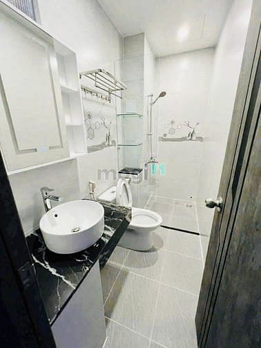Hình ảnh Cho thuê nhà mặt tiền cao thắng, Phường 5, Quận 3