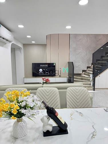 Hình ảnh Bán Trang Chủ MB66.COM / Đăng Ký Tặng 66K Duplex (  có lửng ) Sky Garden 1 - Phú Mỹ Hưng - Q.7