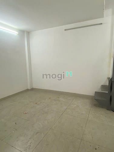 Hình ảnh Cho thuê nhà nguyên căn  Phan Văn Trị. P12. Bình Thạnh. mới 2 tầng.