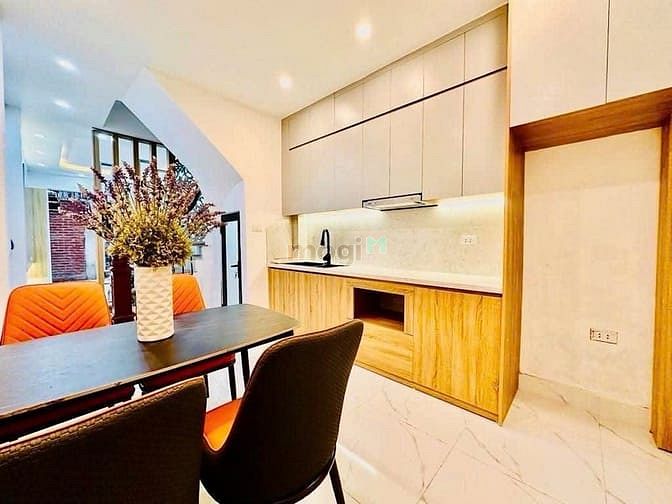 Hình ảnh Lê Trọng Tấn Phân Lô ,Nhà dân xây , DT 38m ,Giá Hơn 7 Tỷ ,Ngõ Nông
