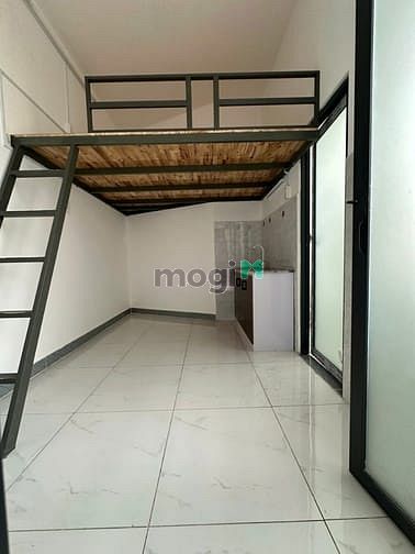 Hình ảnh Phòng trọ giá rẻ có cửa sổ, máy lạnh