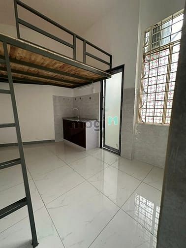 Hình ảnh Phòng trọ giá rẻ có cửa sổ, máy lạnh