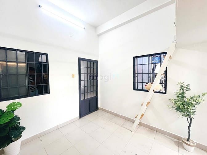 Hình ảnh Cho Thuê Phòng Duplex Cao Cấp Trần Văn Giàu - Tên Lửa - Tân Tạo