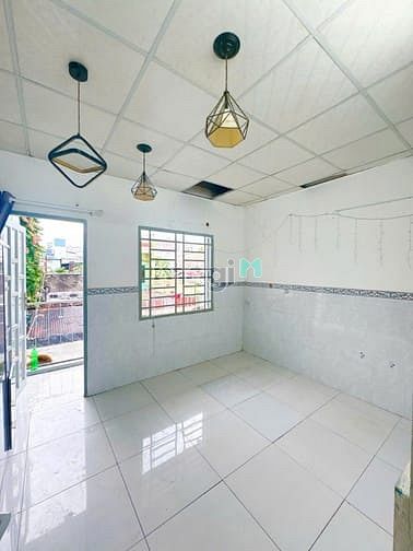 Hình ảnh Chủ kẹt tiền bán nhà Bình trị đông , bình tân
