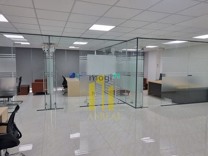 Hình ảnh Cho Thuê Tòa Văn Phòng Hiện Đại 1000m2 - Gần Song Hành Giá 240 Triệu