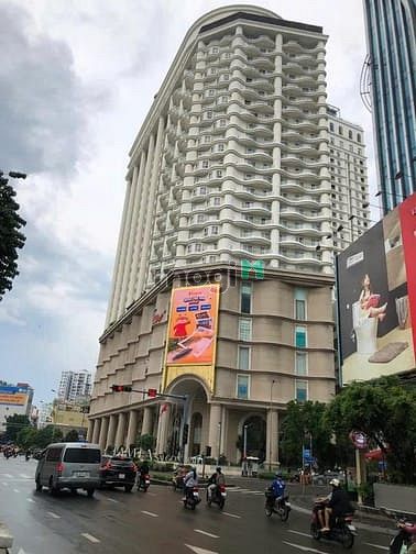 Hình ảnh Bán khách sạn trung tâm Q3 – ngang 9m, dòng tiền 50tr/tháng – 27 Tỷ