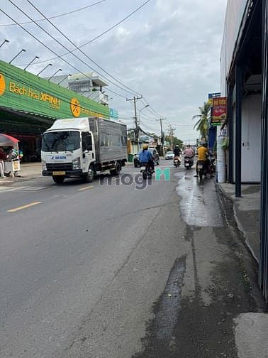 Hình ảnh Cho thuê 1000m2 mt Nguyễn Thị Định, góc 2MT trước sau Bình Trưng Tây