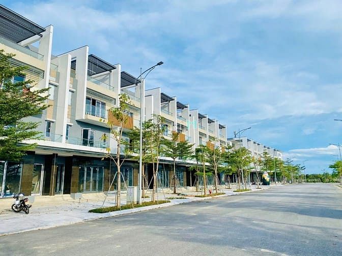 Hình ảnh Bán căn duy nhất LK12-15 giá tốt