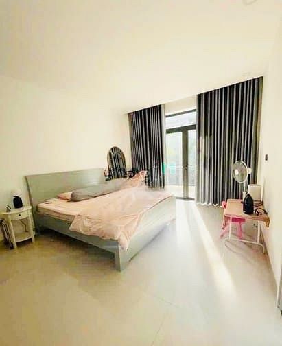 Hình ảnh Cho thuê nhà đẹp ngay sân bay - đường Phan Thúc Duyện, Tân Bình