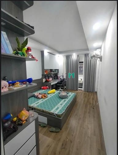 Hình ảnh Đại Từ- Nhà Mới- Gần Phố- 2 thoáng- 6 tầng thang máy