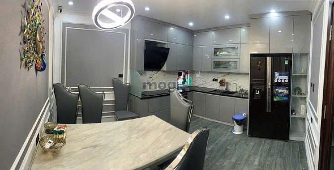 Hình ảnh Bán nhà Văn Miếu, oto tránh, lô góc, 65m2, 6T thang máy 19 tỷ