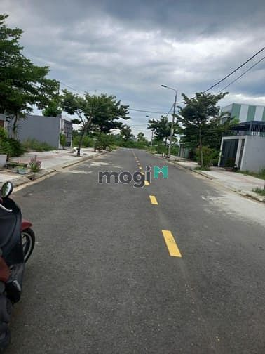 Hình ảnh Cần bán vài lô đất vị trí đẹp: