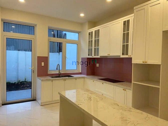 Hình ảnh Nhà mới xây 4 Tầng – Hẻm xe hơi – Gần chợ Tân Đinh, Q.1 – CHỈ 18 TỶ TL