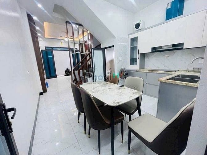 Hình ảnh Hoàng Mai- 43m-dân xây - ngõ thông
