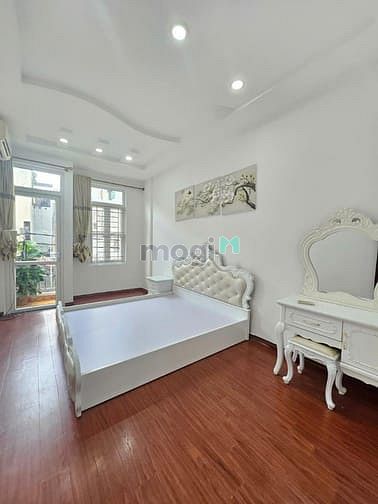 Hình ảnh Đại Từ- 4 tầng- fun nội thất ở ngay