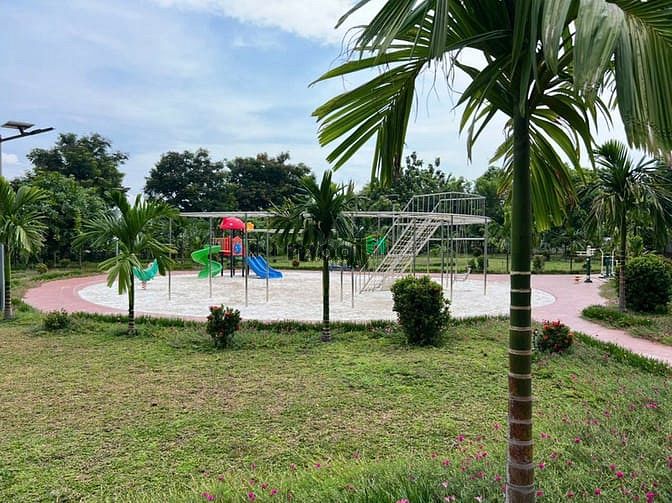 Hình ảnh Bán đất mặt phố tại Tạ Hiện phường Thạch Mỹ Lợi Thủ Đức, DT 10x20m
