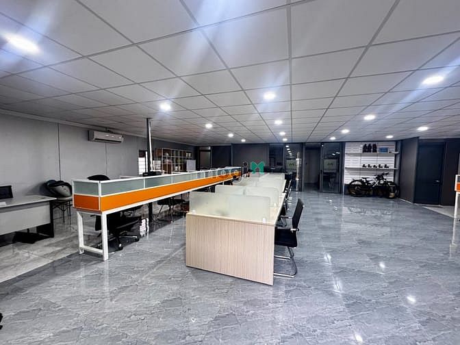 Hình ảnh Cho thuê Kho Bãi 450m2- 2 Mặt tiền Đặng Thùy Trâm. Giá: 40tr