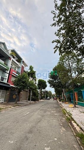 Hình ảnh Bán đất thổ cư mặt tiền đường số 48 Tên Lửa mở rộng,100m2 ( 5 x 20 )
