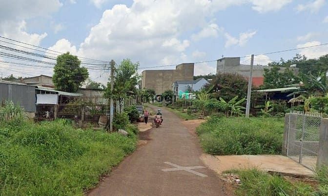 Hình ảnh Bán đất mặt tiền giá rẻ – Cạnh Khu Công Nghiệp