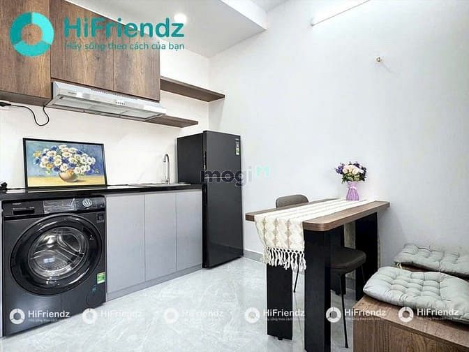 Hình ảnh Khai Trương CHDV Studio Cửa Sổ Mới Xây Ngay Vạn Hạnh Mall Quận 10