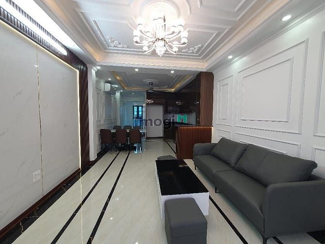 Hình ảnh Giáp Bát- 50m²- 7 tầng thang máy- gara- 2 thoáng