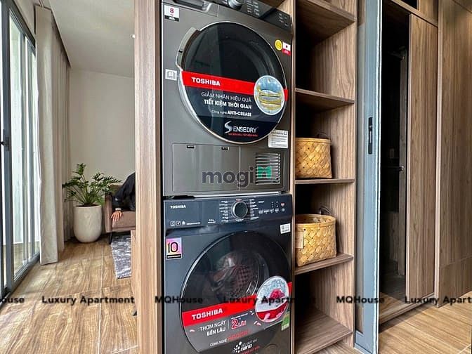 Hình ảnh Penhouse 1 PN Quận 5 mới khai trương
