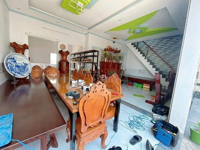 Hình ảnh CHỦ CẦN RA  CĂN NHÀ TÂM HUYẾT HÓA AN Có sân trước/sau Đường nhựa 6m