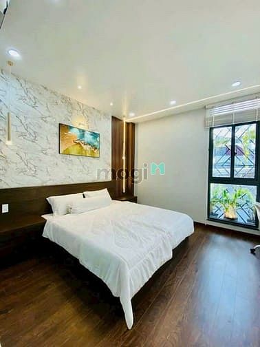 Hình ảnh SIÊU PHẨM NHÀ ĐẸP NÚP HẺM - 108/8A Cộng Hòa P.4, Q.Tân Bình - 320m2