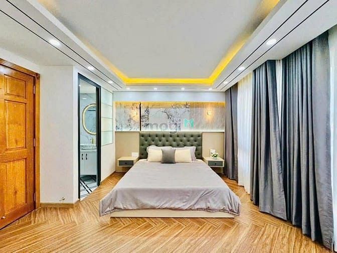 Hình ảnh SIÊU PHẨM NHÀ ĐẸP NÚP HẺM - 108/8A Cộng Hòa P.4, Q.Tân Bình - 320m2