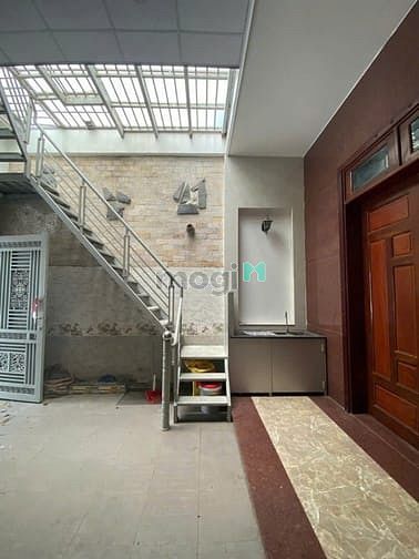 Hình ảnh Nhà 1 Trệt 2 Lầu MT Đường 13 Nguyễn Văn Tăng Ngay Trường Nguyễn Huệ