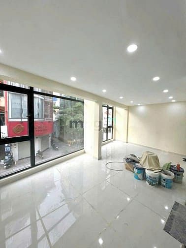 Hình ảnh Tiệm Nail MT số 32 Rạch Bùng Binh, Q3. Dt: 7x7m2- Kc: trệt 1 lầu.