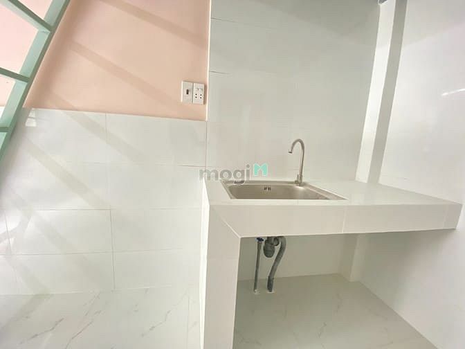 Hình ảnh Phòng trọ mới xây ngay Emart Phan Văn Trị