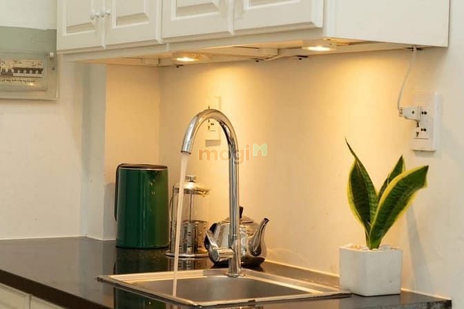 Hình ảnh Studio 35m2 Full nội thất Thang máy gần Phan Xích Long,Hutech,UEF, Q1