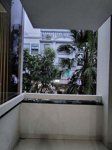 Hình ảnh Studio FNT cao cấp balcony View đẹp kế bên Sky Garden