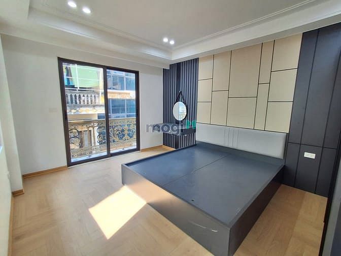 Hình ảnh Bán nhà Sài đồng 7 tầng thang máy lô góc oto tránh DT 50m2 Nhỉnh 12 tỷ