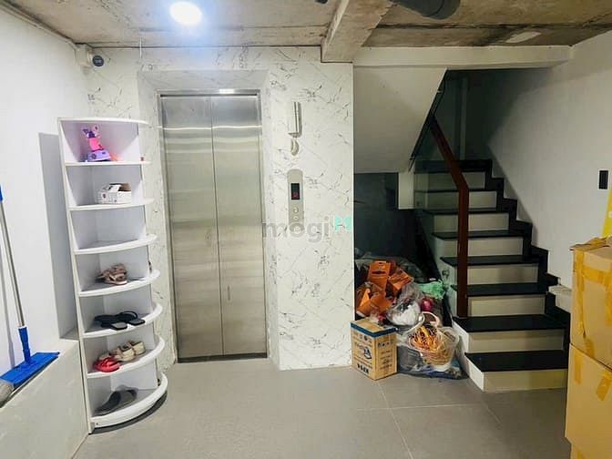 Hình ảnh Trúng tâm Tân Bình 5 tầng có tầng hầm, có thang máy, 80m2 chỉ 11.8 tỷ