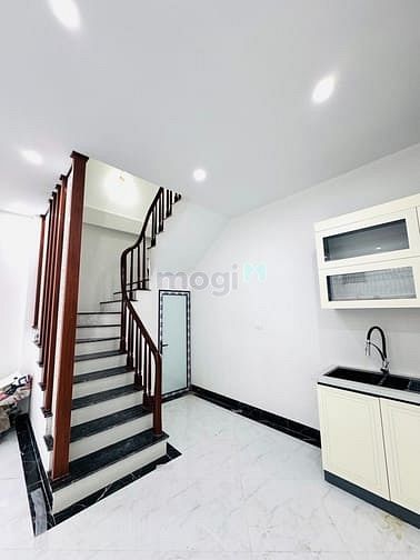 Hình ảnh Nhà mới 6 tầng- view chung cư cực thoáng
