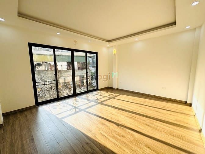 Hình ảnh Nhà mới 6 tầng- view chung cư cực thoáng