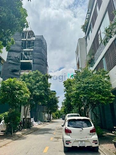 Hình ảnh Bán đất TĐC Thạch Bàn, Vỉa hè oto tránh, DT 80m2 - MT 4.8m giá Trang MB66.COM Chính Thức - MB 66 Uy Tín