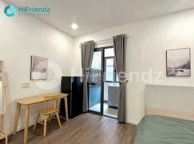 Hình ảnh Duplex, studio ban công, tách bếp, cửa sổ thoáng, 45m2 gần UFM
