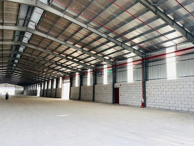 Hình ảnh Cho thuê kho SIÊU VIP 1.250m2 mặt tiền Lê Văn Chí, P. Linh Trung, TĐ