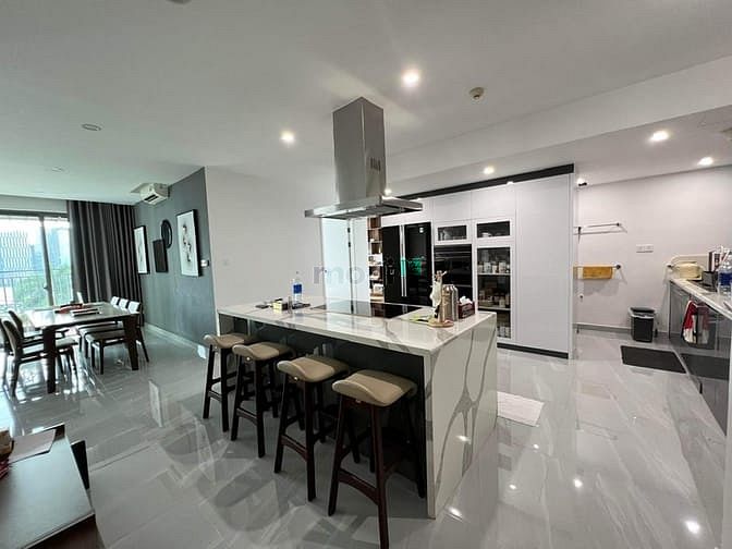 Hình ảnh Cần bán Căn Hộ Cao Cấp Riviera Point nhà siêu đẹp View hồ bơi