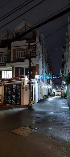 Hình ảnh Nhà đẹp hẻm to KDC sang trọng, 4 tầng gần vạn phúc city, 4x14 chỉ 8 tỷ