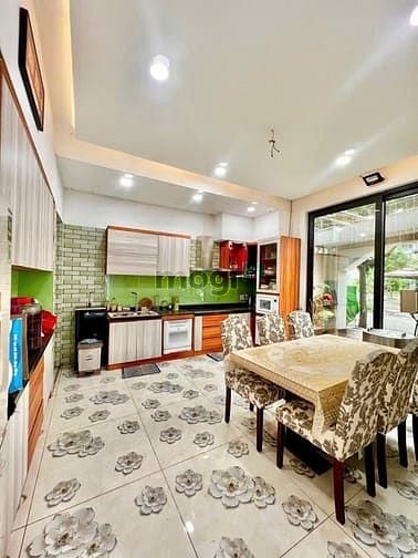 Hình ảnh Bán biệt thự Tân Tạo Giáp Tên Lửa