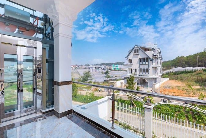 Hình ảnh Cho thuê villa cao cấp đà lạt, lâm viên - view thông, nhà lồng, thang